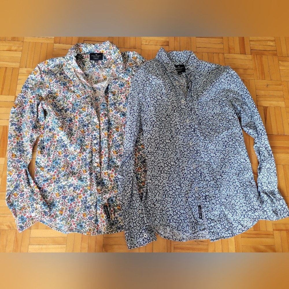 American Eagle Outfitters Floral Button Down Shirts - Multicolor and Blue